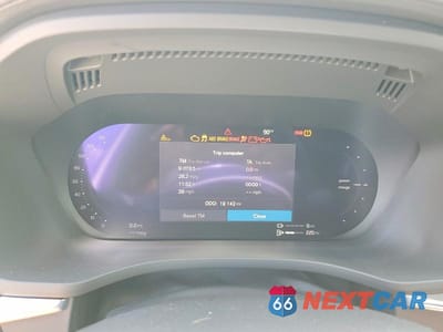 Zdjęcie 9 z 14 samochodu: 2022 VOLVO XC60 T8 RECHARGE R-DESIGN VIN:YV4H60DM9N1042065 - miniatura