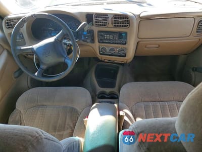 Zdjęcie 8 z 13 samochodu: 2001 CHEVROLET S TRUCK S10 VIN:1GCDT19W818148020 - miniatura