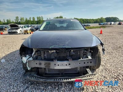 Piąte zdjęcie samochodu w środku: 2021 MAZDA 3 SELECT VIN:JM1BPABL4M1329897 - miniatura