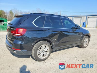 Trzecie zdjęcie samochodu z tyłu: 2016 BMW X5 XDRIVE35I VIN:5UXKR0C56G0P26900 - miniatura