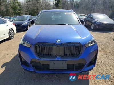 Piąte zdjęcie samochodu w środku: 2025 BMW X1 M35I VIN:WBX13EF00S5092252 - miniatura