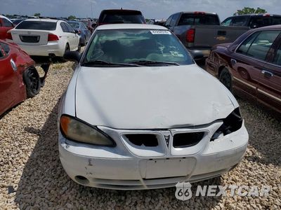 Piąte zdjęcie samochodu w środku: 2004 PONTIAC GRAND AM SE1 VIN:1G2NF52E04C240085 - miniatura