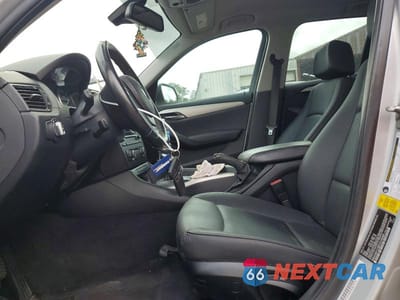 Zdjęcie 7 z 13 samochodu: 2015 BMW X1 SDRIVE28I VIN:WBAVM1C58FV318366 - miniatura