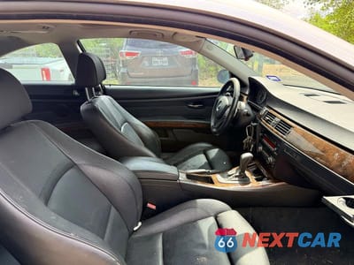 Piąte zdjęcie samochodu w środku: 2007 BMW 335 I VIN:WBAWB73587P034089 - miniatura