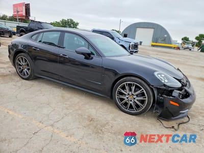 Czwarte zdjęcie samochodu z boku: 2018 PORSCHE PANAMERA 4 VIN:WP0AA2A78JL100291 - miniatura