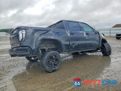 Trzecie zdjęcie samochodu z tyłu: 2023 GMC SIERRA K1500 AT4 VIN:1GTUUEEL9PZ246783 - miniatura