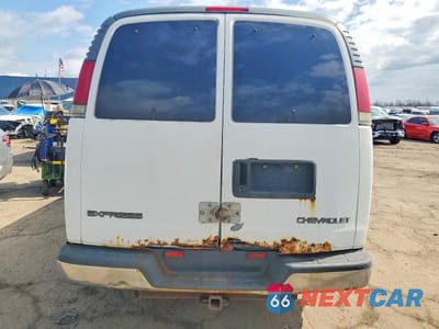 Zdjęcie 10 z 13 samochodu: 2002 CHEVROLET EXPRESS 1500 DELIVERY VAN VIN:1GCFG15R121183618 - miniatura