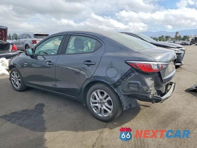Drugie zdjęcie samochodu z przodu: 2017 TOYOTA YARIS IA BASE VIN:3MYDLBYV1HY177244 - miniatura