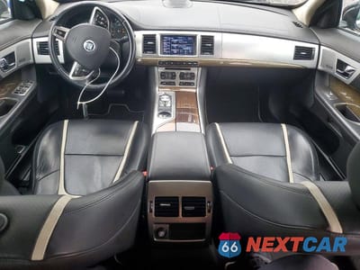 Zdjęcie 8 z 12 samochodu: 2013 JAGUAR XF SUPERCHARGED VIN:SAJWA0HE8DMS64879 - miniatura