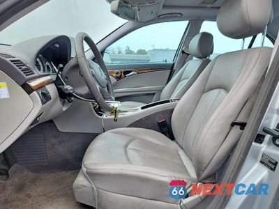 Zdjęcie 7 z 11 samochodu: 2008 MERCEDES-BENZ E 350 VIN:WDBUF56X78B327396 - miniatura