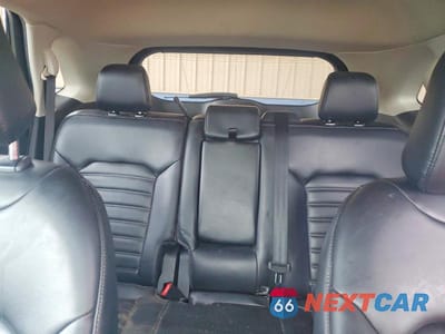 Zdjęcie 10 z 13 samochodu: 2023 FORD EDGE SEL VIN:2FMPK4J91PBA37849 - miniatura