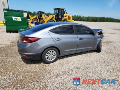 Trzecie zdjęcie samochodu z tyłu: 2019 HYUNDAI ELANTRA SE VIN:KMHD74LF0KU868673 - miniatura