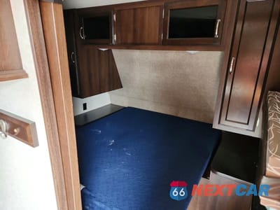 Piąte zdjęcie samochodu w środku: 2018 JAYCO JAY FLIGHT CAMPER VIN:1UJBJ0BR4J1TC0298 - miniatura