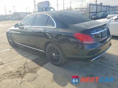 Drugie zdjęcie samochodu z przodu: 2019 MERCEDES-BENZ C 300 4MATIC VIN:55SWF8EB0KU316423 - miniatura