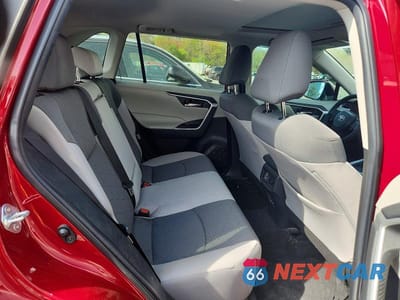 Zdjęcie 10 z 12 samochodu: 2021 TOYOTA RAV4 XLE VIN:2T3W1RFV9MW181163 - miniatura