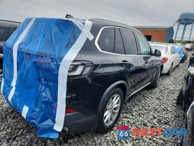 Trzecie zdjęcie samochodu z tyłu: 2021 BMW X5 XDRIVE40I VIN:5UXCR6C09M9F73306 - miniatura