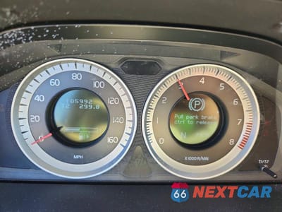 Zdjęcie 9 z 12 samochodu: 2012 VOLVO S80 VIN:YV1902AH6C1152851 - miniatura