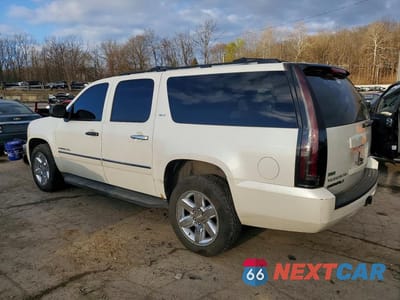 Drugie zdjęcie samochodu z przodu: 2010 GMC YUKON XL K1500 SLT VIN:1GKUKKE33AR281903 - miniatura