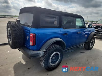 Trzecie zdjęcie samochodu z tyłu: 2023 FORD BRONCO BASE VIN:1FMEE5DH9PLB63156 - miniatura