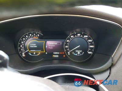 Zdjęcie 9 z 13 samochodu: 2016 LINCOLN MKC SELECT VIN:5LMCJ2C9XGUJ19007 - miniatura
