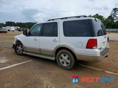 Drugie zdjęcie samochodu z przodu: 2005 FORD EXPEDITION EDDIE BAUER VIN:1FMFU175X5LA23986 - miniatura