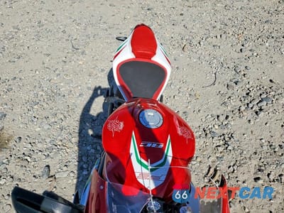 Piąte zdjęcie samochodu w środku: 2025 M. V. AGUSTA F3 RR VIN:ZCGDNXEC7SV003499 - miniatura