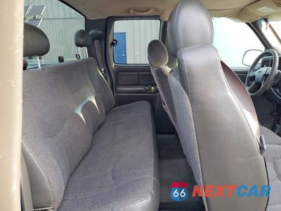 Zdjęcie 10 z 12 samochodu: 2004 GMC NEW SIERRA C1500 VIN:1GTEC19V34Z222440 - miniatura