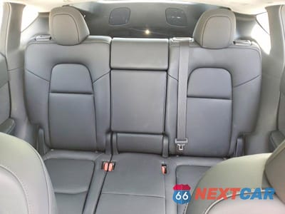 Zdjęcie 10 z 13 samochodu: 2024 TESLA MODEL Y VIN:7SAYGAEE4RF070255 - miniatura