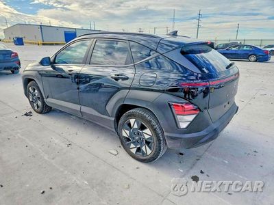 Drugie zdjęcie samochodu z przodu: 2025 HYUNDAI KONA SEL VIN:KM8HB3AB9SU301386 - miniatura