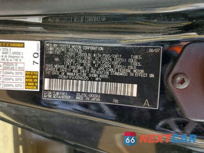 Zdjęcie 13 z 13 samochodu: 2007 TOYOTA FJ CRUISER BASE VIN:JTEBU11F670096325 - miniatura