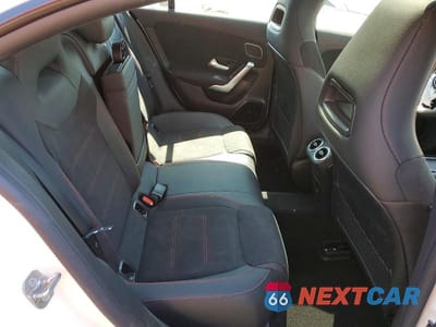 Zdjęcie 10 z 12 samochodu: 2024 MERCEDES-BENZ CLA 250 4MATIC VIN:W1K5J4HB3RN479326 - miniatura