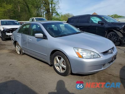 Czwarte zdjęcie samochodu z boku: 2003 HONDA ACCORD EX VIN:1HGCM56663A018383 - miniatura