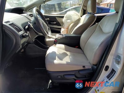 Zdjęcie 7 z 12 samochodu: 2015 TOYOTA PRIUS V THREE VIN:JTDZN3EU9FJ018487 - miniatura