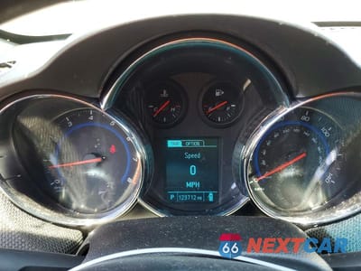 Zdjęcie 9 z 12 samochodu: 2015 CHEVROLET CRUZE LT VIN:1G1PC5SB7F7245128 - miniatura