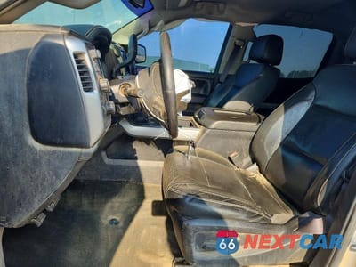 Zdjęcie 7 z 12 samochodu: 2016 CHEVROLET SILVERADO K2500 HEAVY DUTY LTZ VIN:1GC1KWE84GF190019 - miniatura