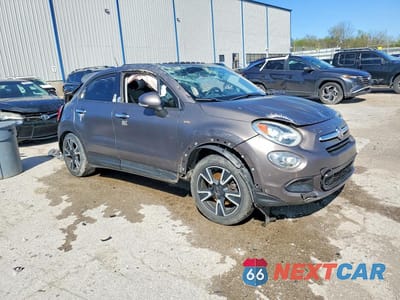 Czwarte zdjęcie samochodu z boku: 2016 FIAT 500X EASY VIN:ZFBCFXBT9GP485593 - miniatura