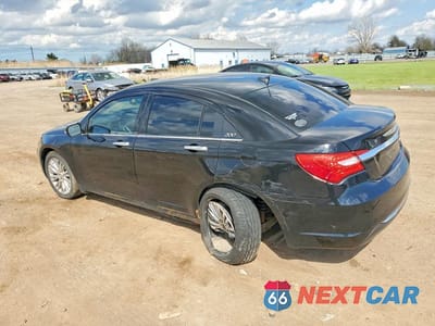 Drugie zdjęcie samochodu z przodu: 2011 CHRYSLER 200 LIMITED VIN:1C3BC2FG8BN603904 - miniatura