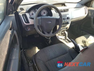Zdjęcie 8 z 11 samochodu: 2008 FORD FOCUS SE VIN:1FAHP33N58W298387 - miniatura