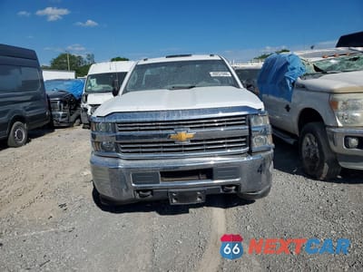 Piąte zdjęcie samochodu w środku: 2016 CHEVROLET SILVERADO FLATBED TRUCK VIN:1GB3CYCG5GZ200782 - miniatura