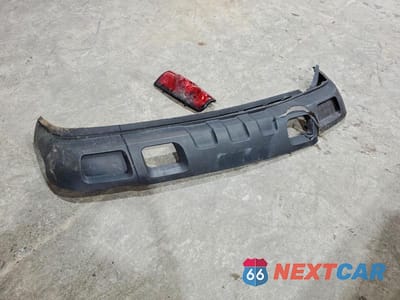 Zdjęcie 12 z 12 samochodu: 2006 CHEVROLET SILVERADO C1500 VIN:1GCEC14V86E228798 - miniatura