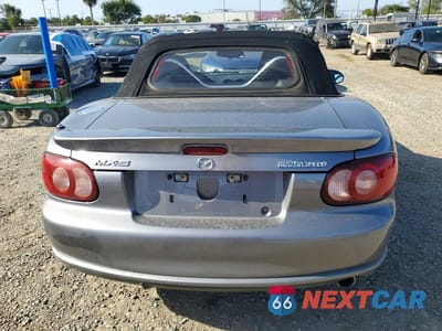 Zdjęcie 6 z 12 samochodu: 2004 MAZDA MX-5 MIATA SPEED VIN:JM1NB354740409387 - miniatura