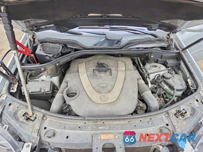 Zdjęcie 12 z 13 samochodu: 2010 MERCEDES-BENZ ML 550 4MATIC VIN:4JGBB7CB7AA587779 - miniatura
