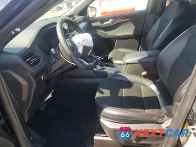 Zdjęcie 7 z 13 samochodu: 2025 FORD ESCAPE ST LINE VIN:1FMCU9MN3SUA99559 - miniatura