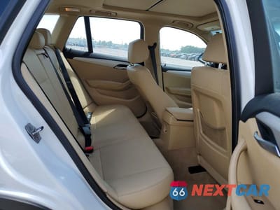 Zdjęcie 11 z 13 samochodu: 2015 BMW X1 XDRIVE28I VIN:WBAVL1C5XFVY35364 - miniatura