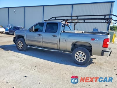 Drugie zdjęcie samochodu z przodu: 2014 CHEVROLET SILVERADO K2500 HEAVY DUTY LT VIN:1GC1KXC85EF134712 - miniatura
