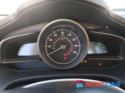 Zdjęcie 9 z 12 samochodu: 2017 MAZDA 3 SPORT VIN:3MZBN1U73HM101952 - miniatura