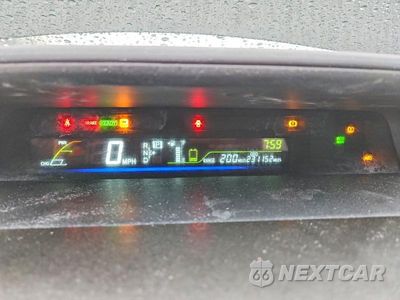 Zdjęcie 9 z 13 samochodu: 2012 TOYOTA PRIUS V FIVE VIN:JTDZN3EU9C3041588 - miniatura