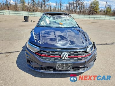 Piąte zdjęcie samochodu w środku: 2019 VOLKSWAGEN JETTA GLI VIN:3VW6T7BU8KM194221 - miniatura