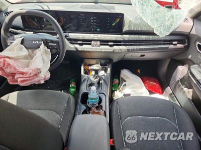 Zdjęcie 8 z 12 samochodu: 2025 KIA K4 LXS VIN:3KPFT4DE9SE066135 - miniatura
