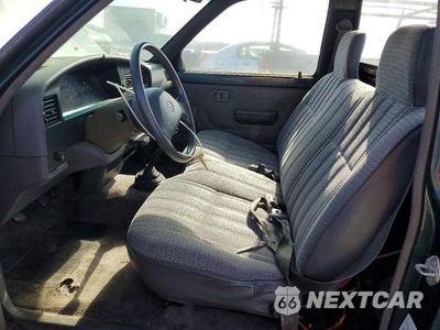 Zdjęcie 7 z 12 samochodu: 1994 TOYOTA PICKUP BASE VIN:4TARN81A4RZ242759 - miniatura